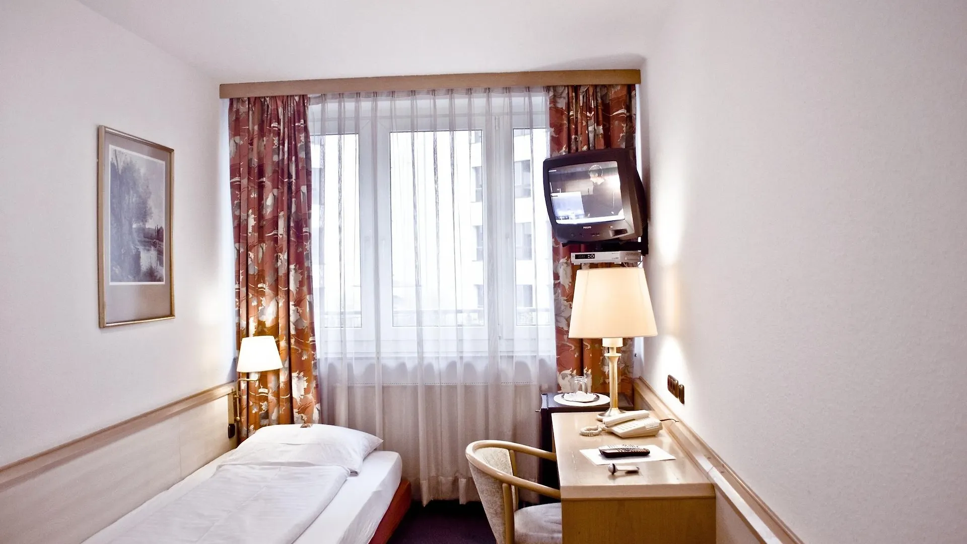 Adler Hotel Frankfurt Frankfurt am Main 3*,