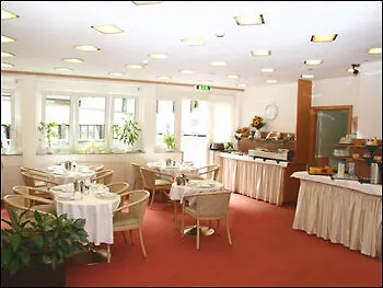 Adler Hotel Frankfurt Frankfurt am Main 3*,